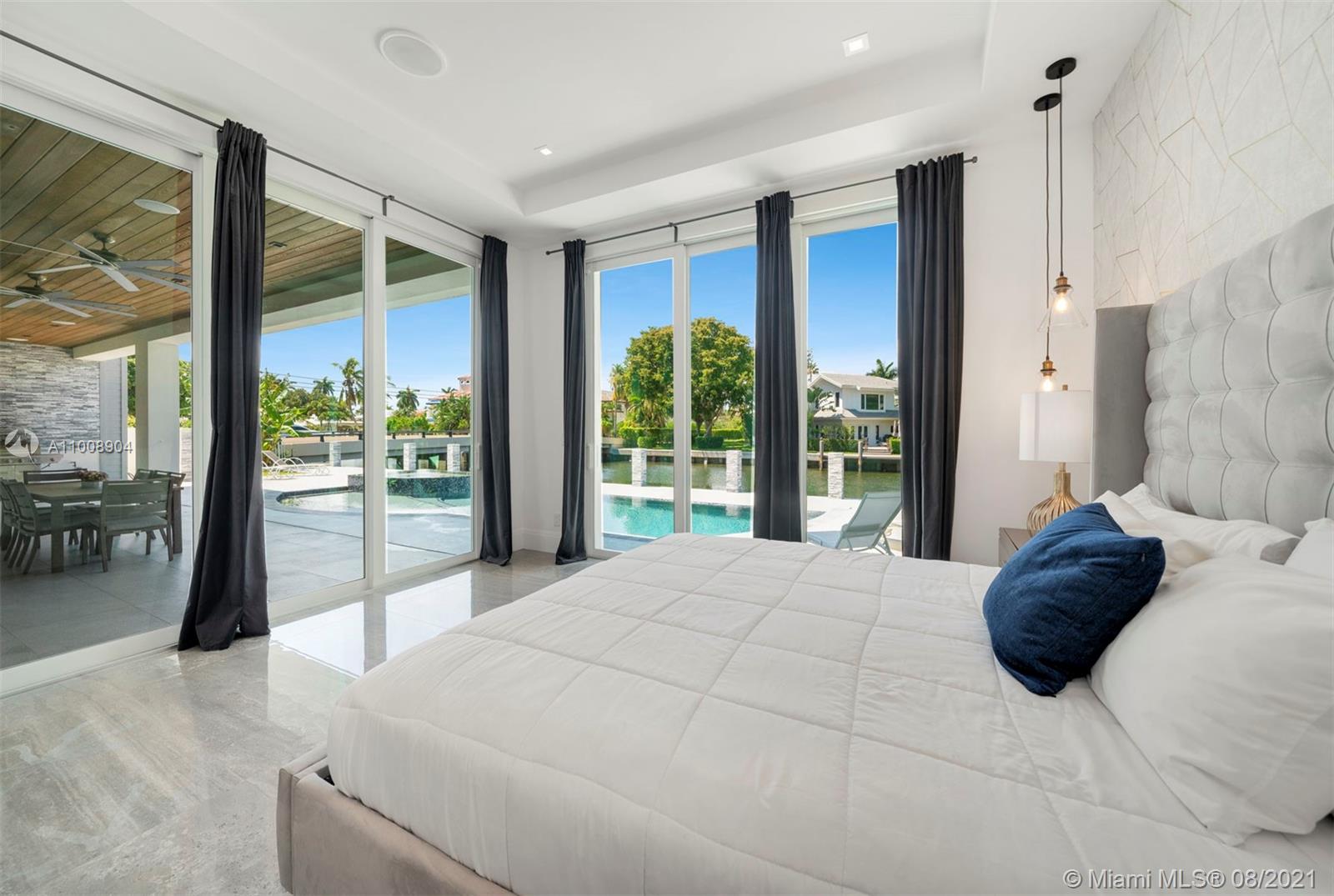 PELICAN ISLE - Residential