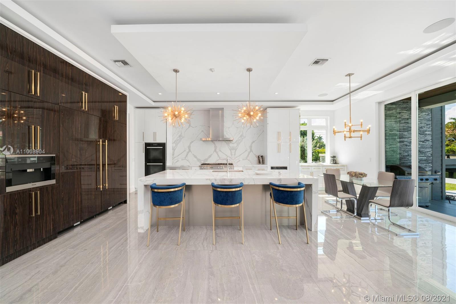 PELICAN ISLE - Residential