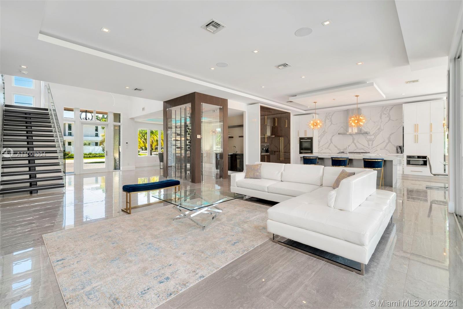 PELICAN ISLE - Residential