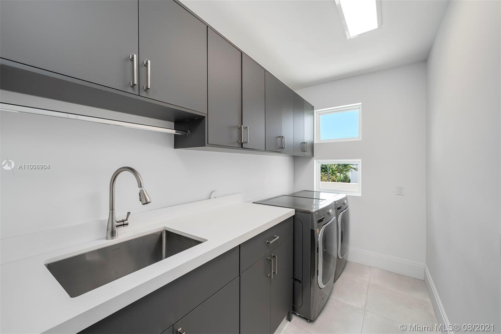 PELICAN ISLE - Residential