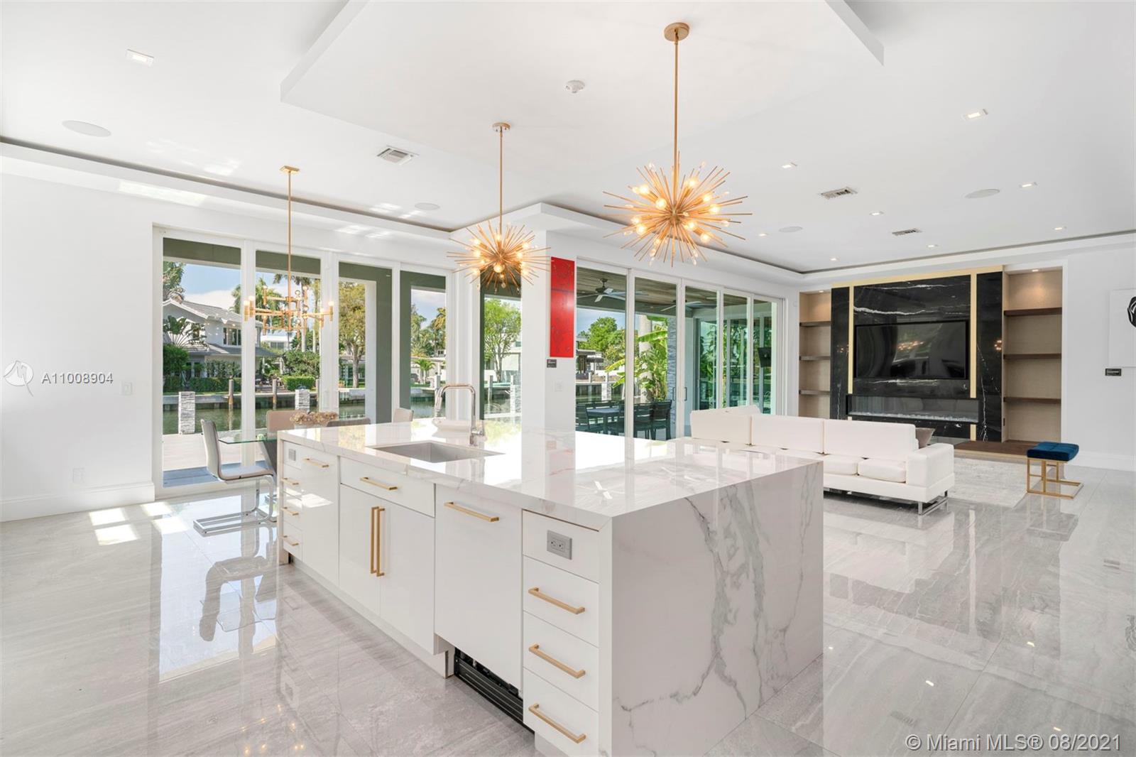 PELICAN ISLE - Residential