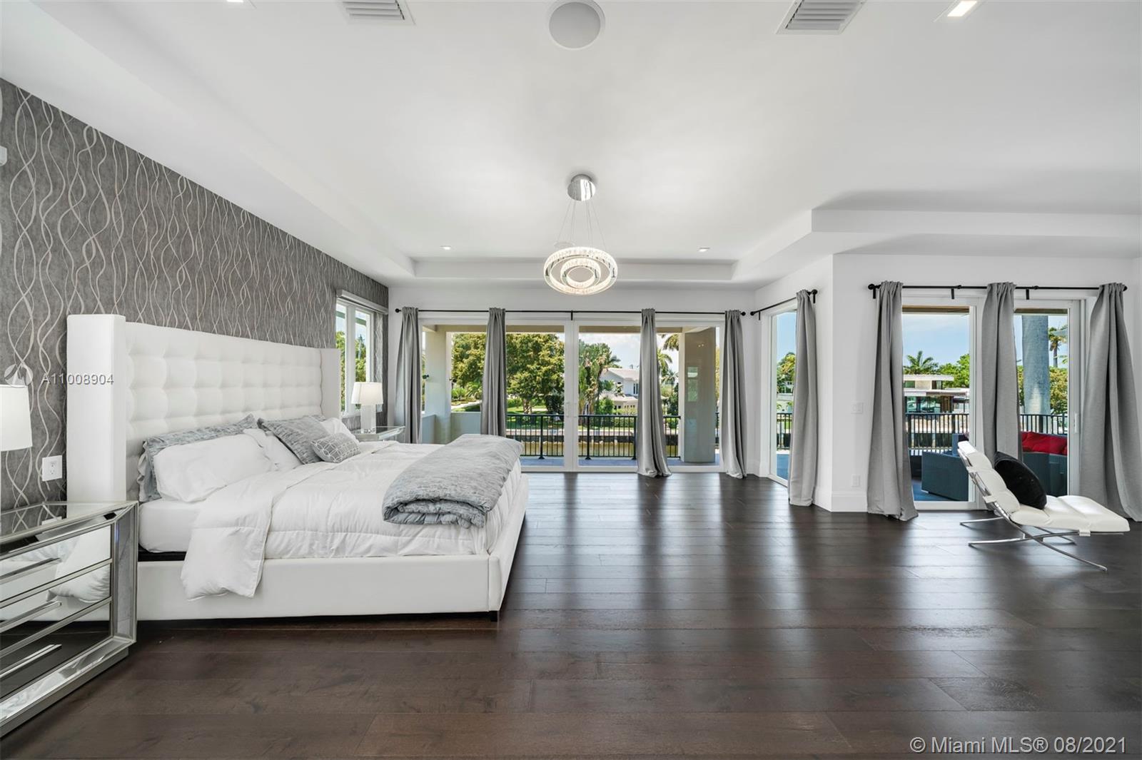 PELICAN ISLE - Residential