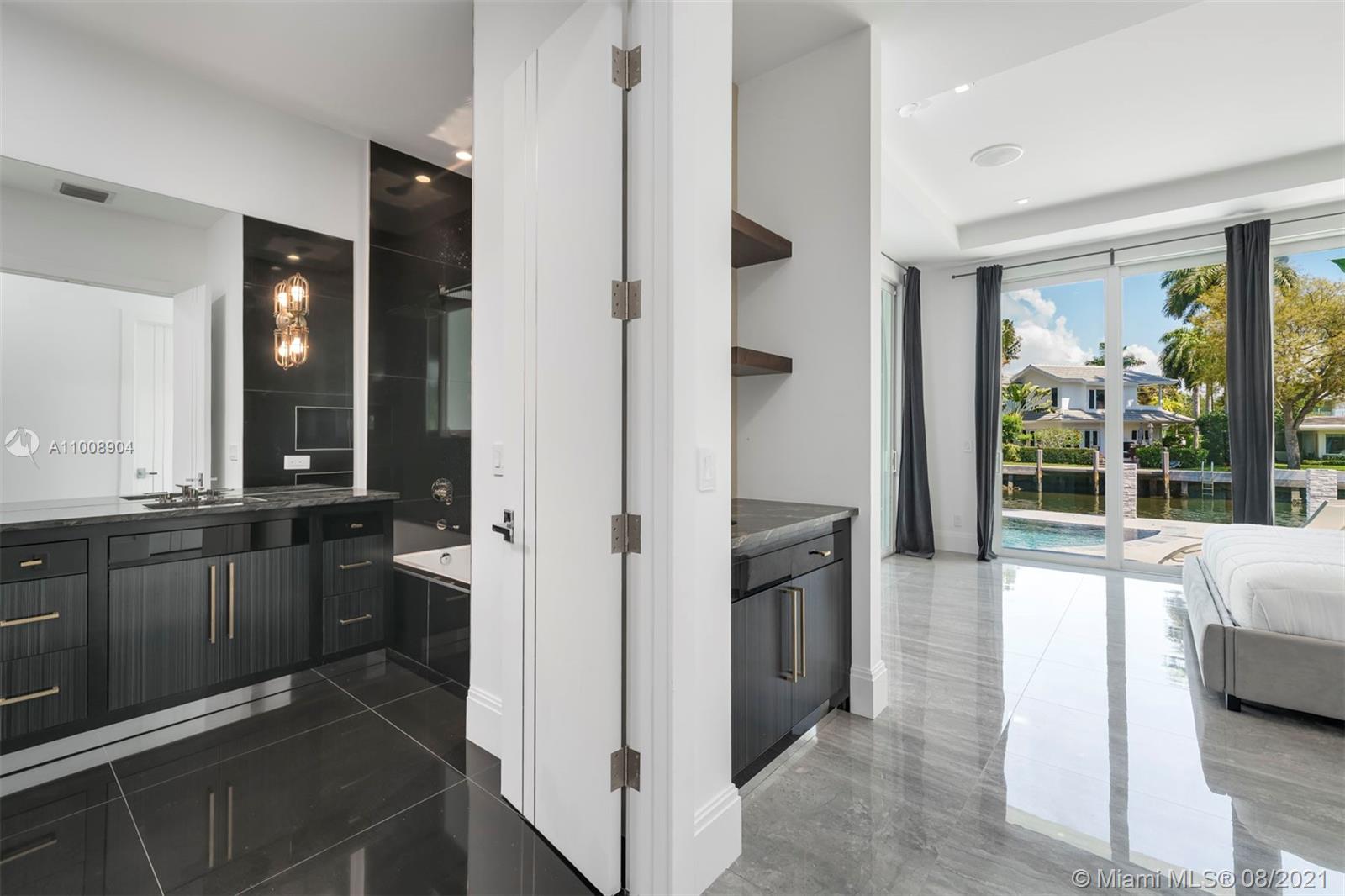 PELICAN ISLE - Residential