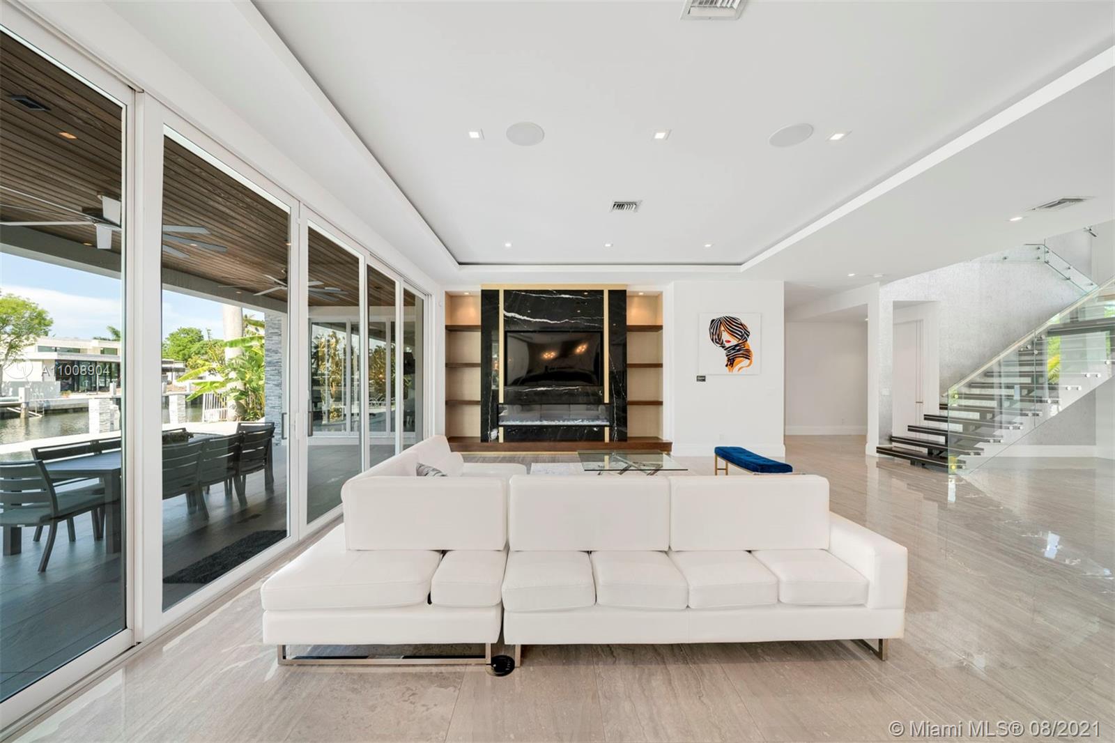 PELICAN ISLE - Residential