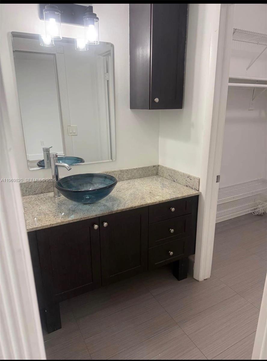 GARDENS OF KENDALL SO CON - Residential Lease