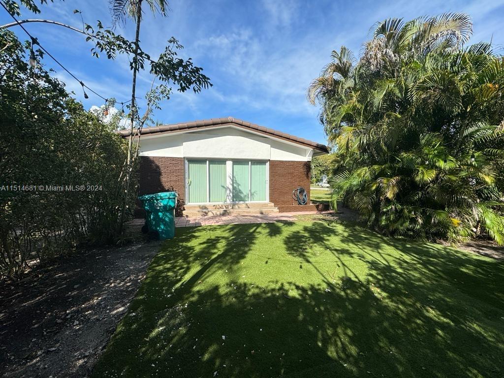 GRIFFINGS BISCAYNE PK EST - Residential Lease