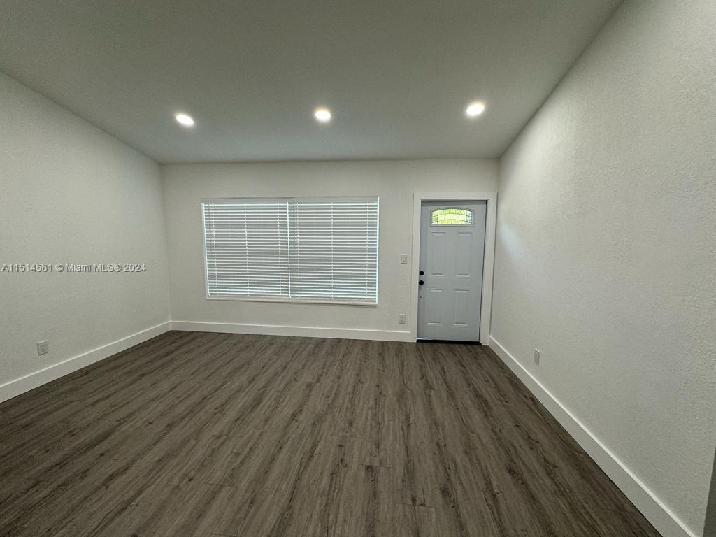 GRIFFINGS BISCAYNE PK EST - Residential Lease