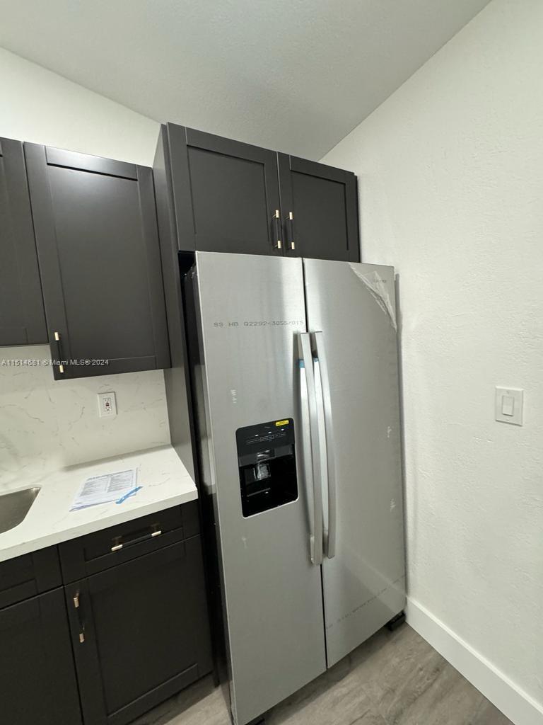 GRIFFINGS BISCAYNE PK EST - Residential Lease