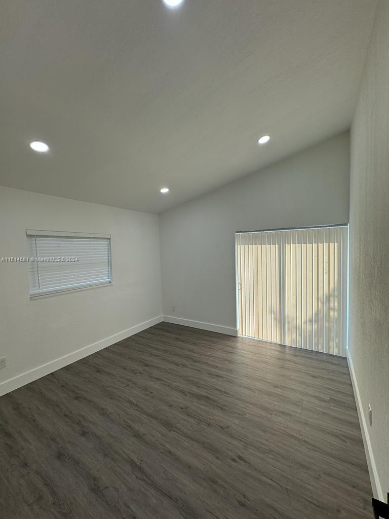 GRIFFINGS BISCAYNE PK EST - Residential Lease