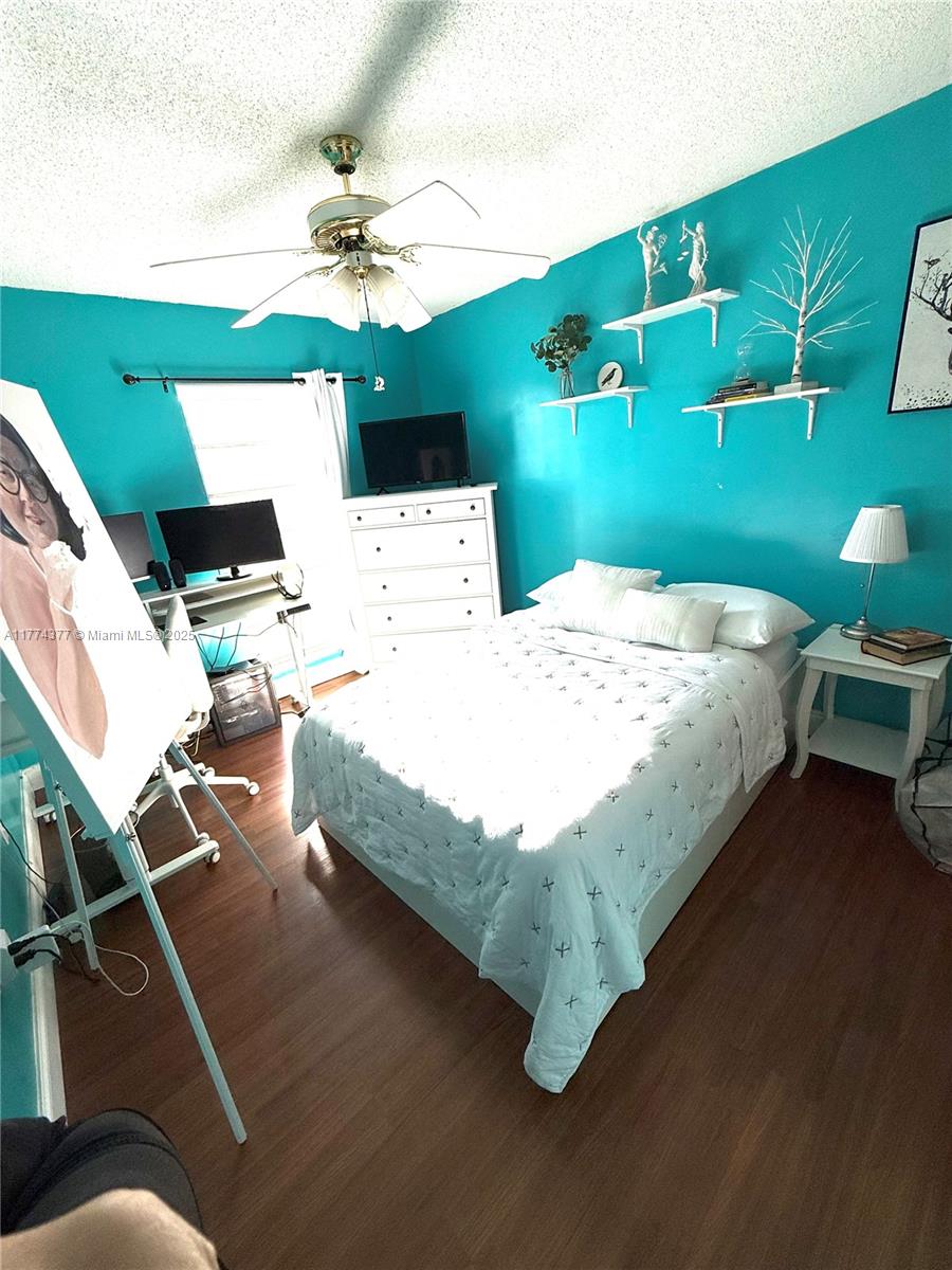 MORADA NO 2 CONDO - Residential