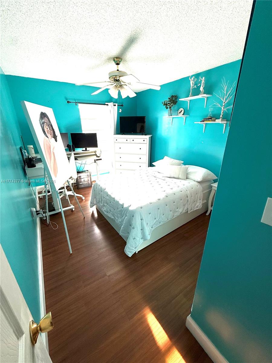 MORADA NO 2 CONDO - Residential