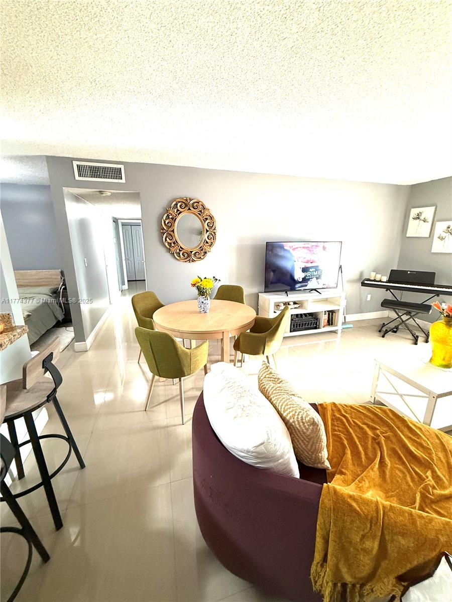 MORADA NO 2 CONDO - Residential