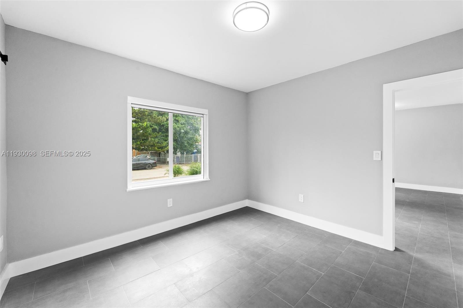 DEL RIO PARK - Residential Lease