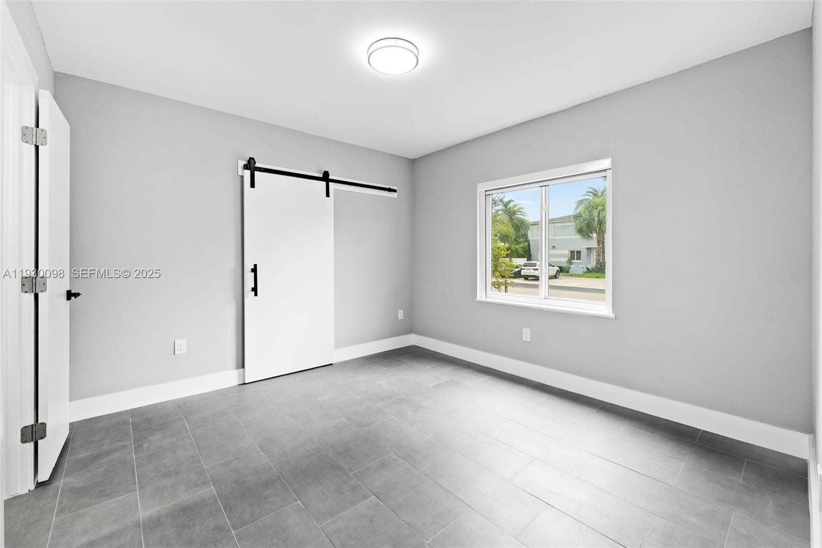 DEL RIO PARK - Residential Lease