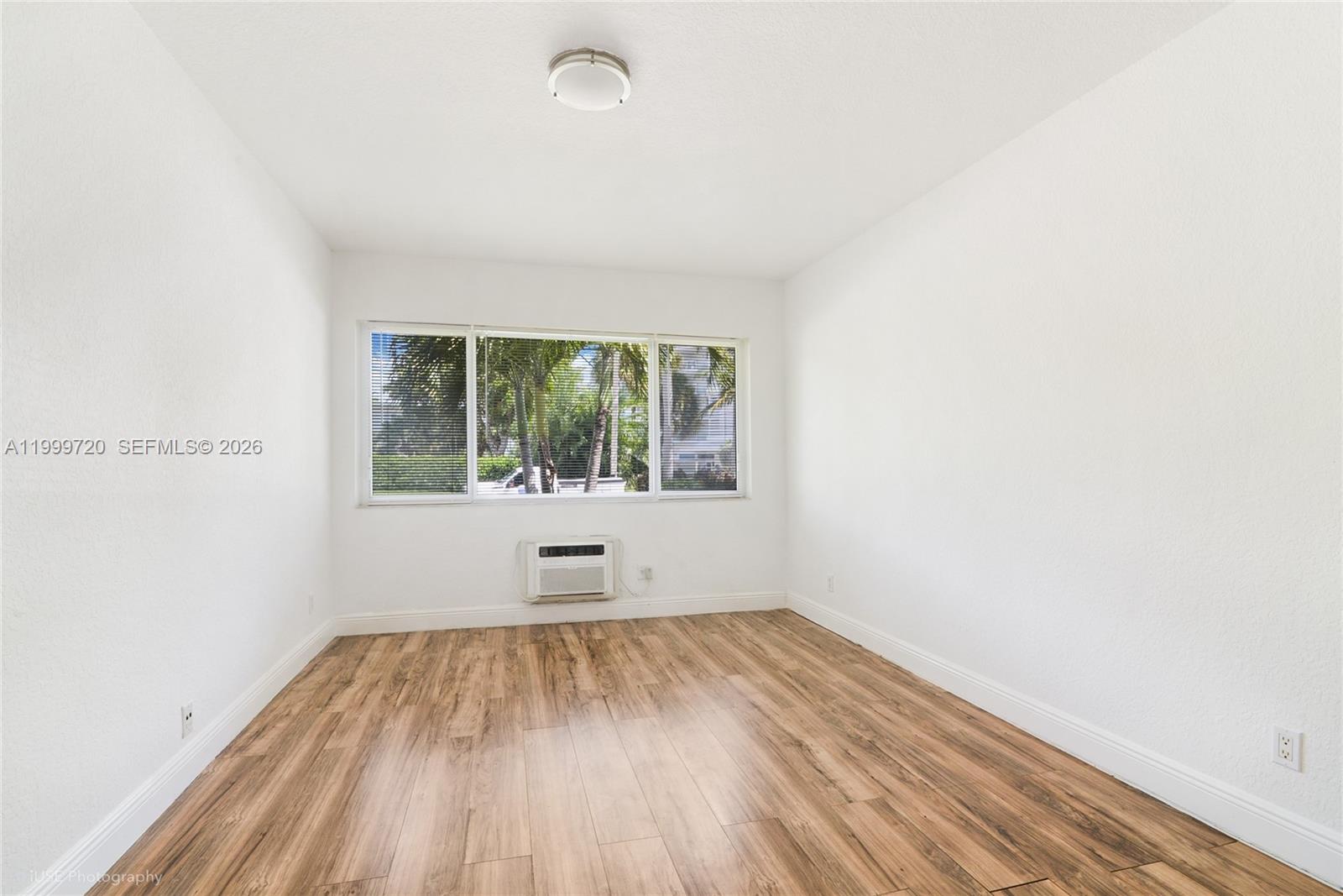 9790 E Bay Harbor Dr 2N