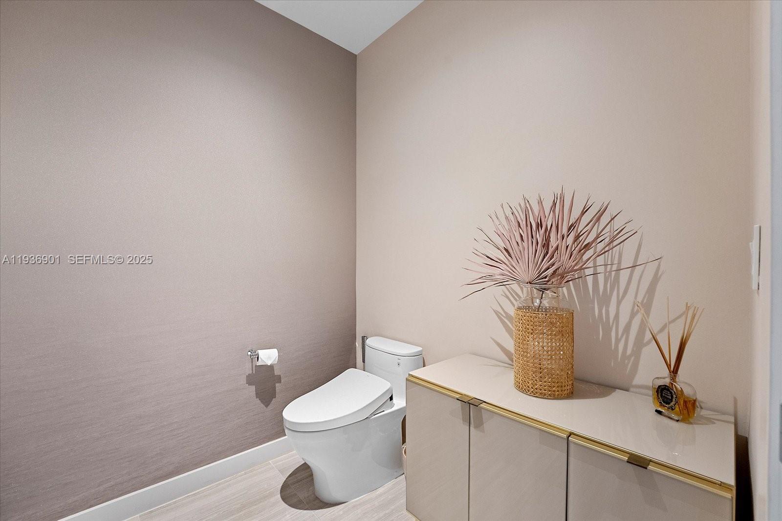 4701 NORTH MERIDIAN CONDO - Residential