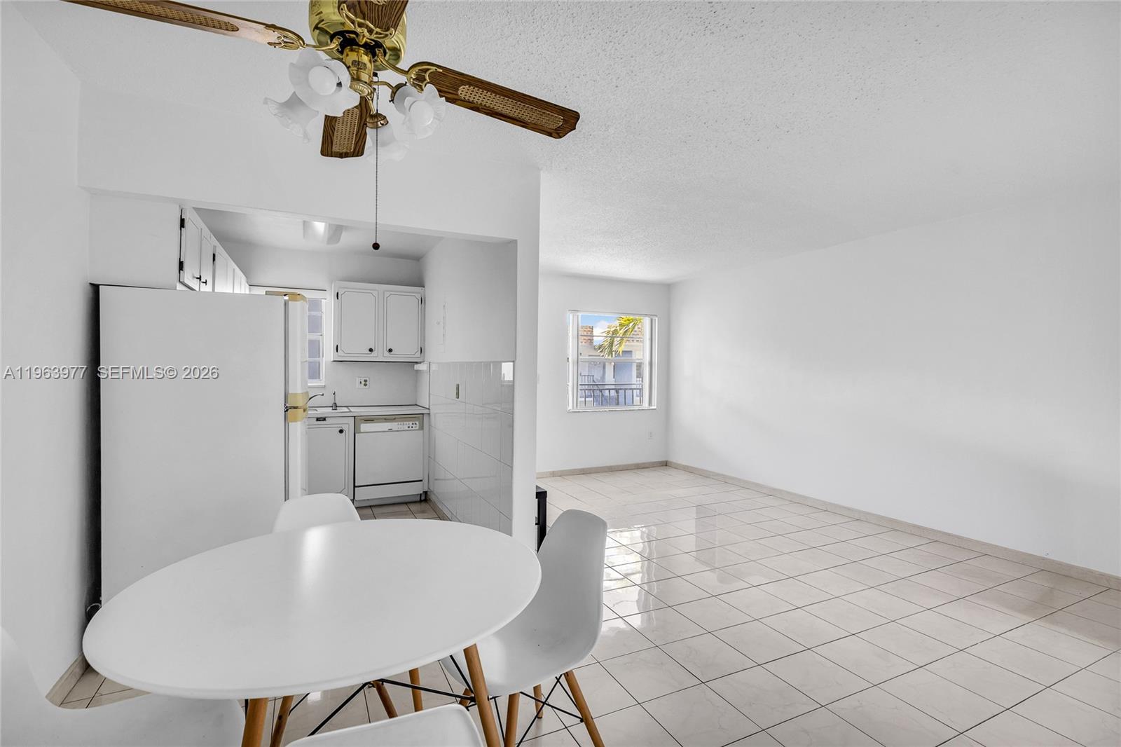 CASA BONA CONDO - Residential