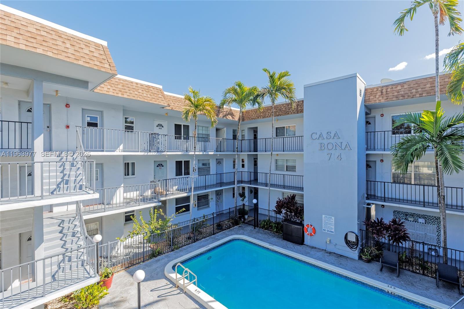 CASA BONA CONDO - Residential