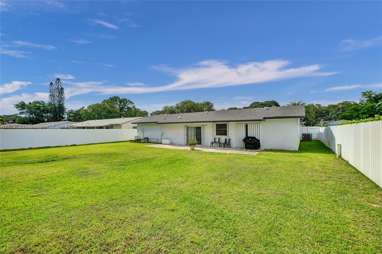 SUNNY ISLES PARK SEC 2 - Residential