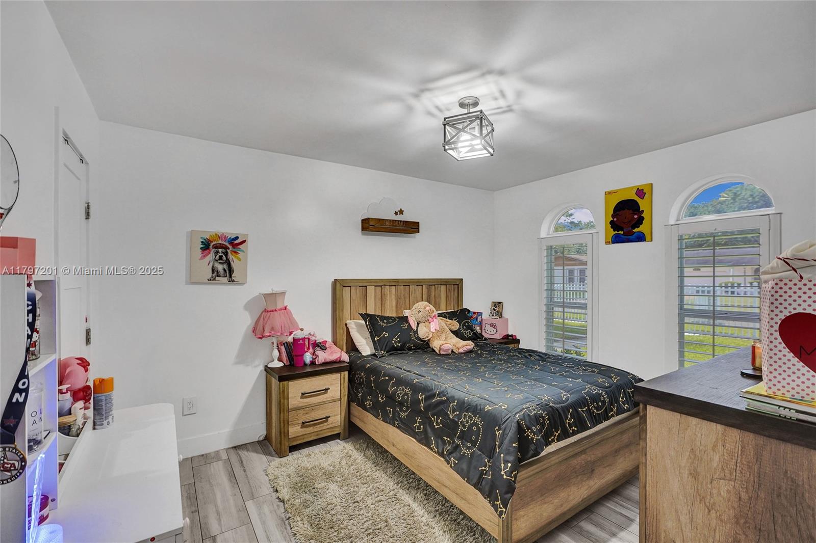 SUNNY ISLES PARK SEC 2 - Residential