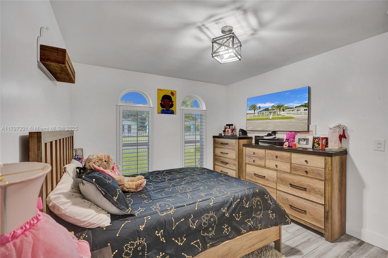 SUNNY ISLES PARK SEC 2 - Residential