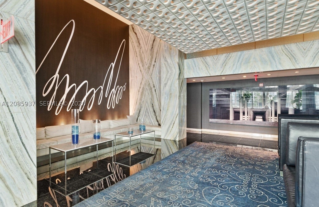 325 S Biscayne Blvd 2114
