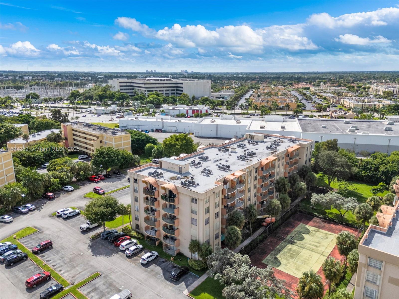 THE FOUNTAINS OF FONTAINE - Residential Lease