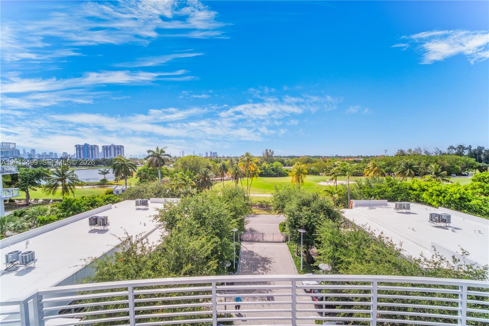 MID GOLF SUB - Residential Lease