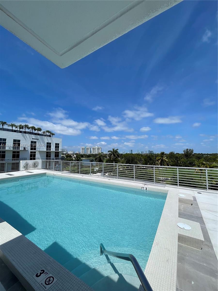 MID GOLF SUB - Residential Lease