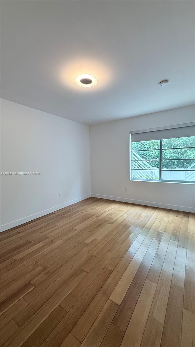 MID GOLF SUB - Residential Lease