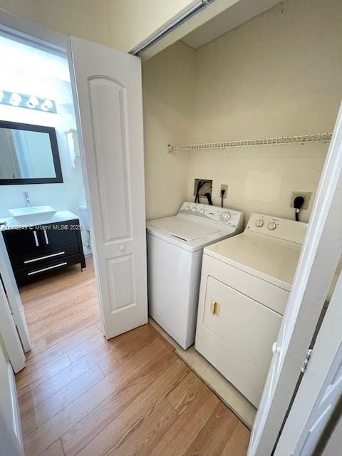 PEMBROKE POINTE SECTION T - Residential Lease