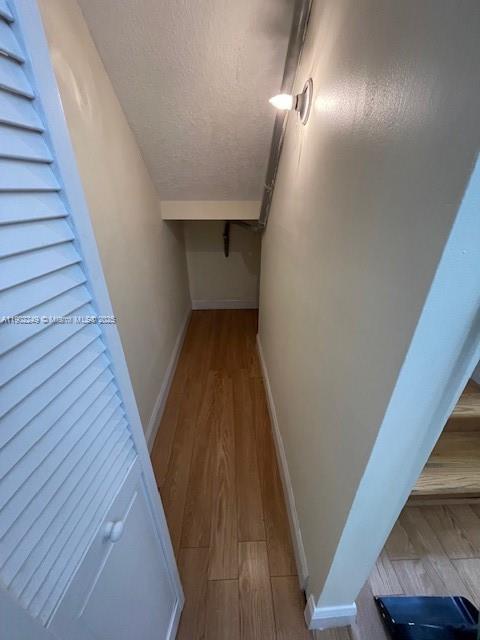 PEMBROKE POINTE SECTION T - Residential Lease