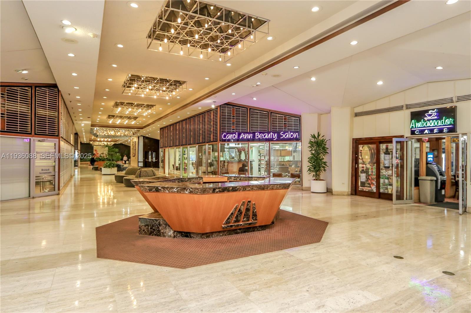 825 Brickell Bay Dr 3CL32