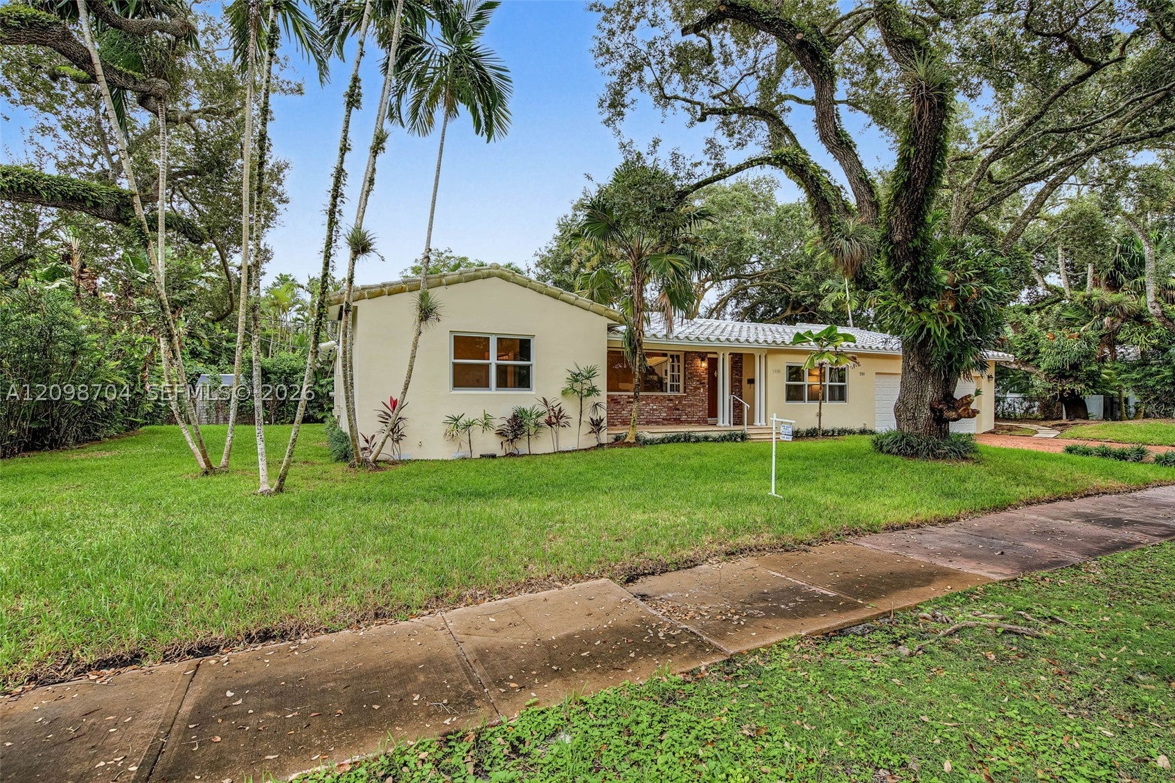 508 N Castania Ave
