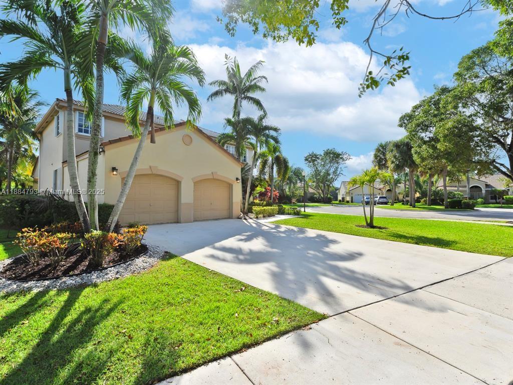 SECTOR 4 - Residential Lease