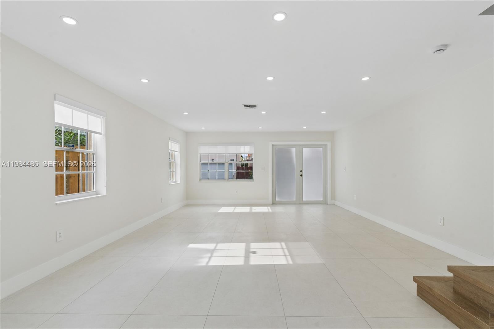 VIZCAYA AT THE HAMMOCKS 1 - Residential