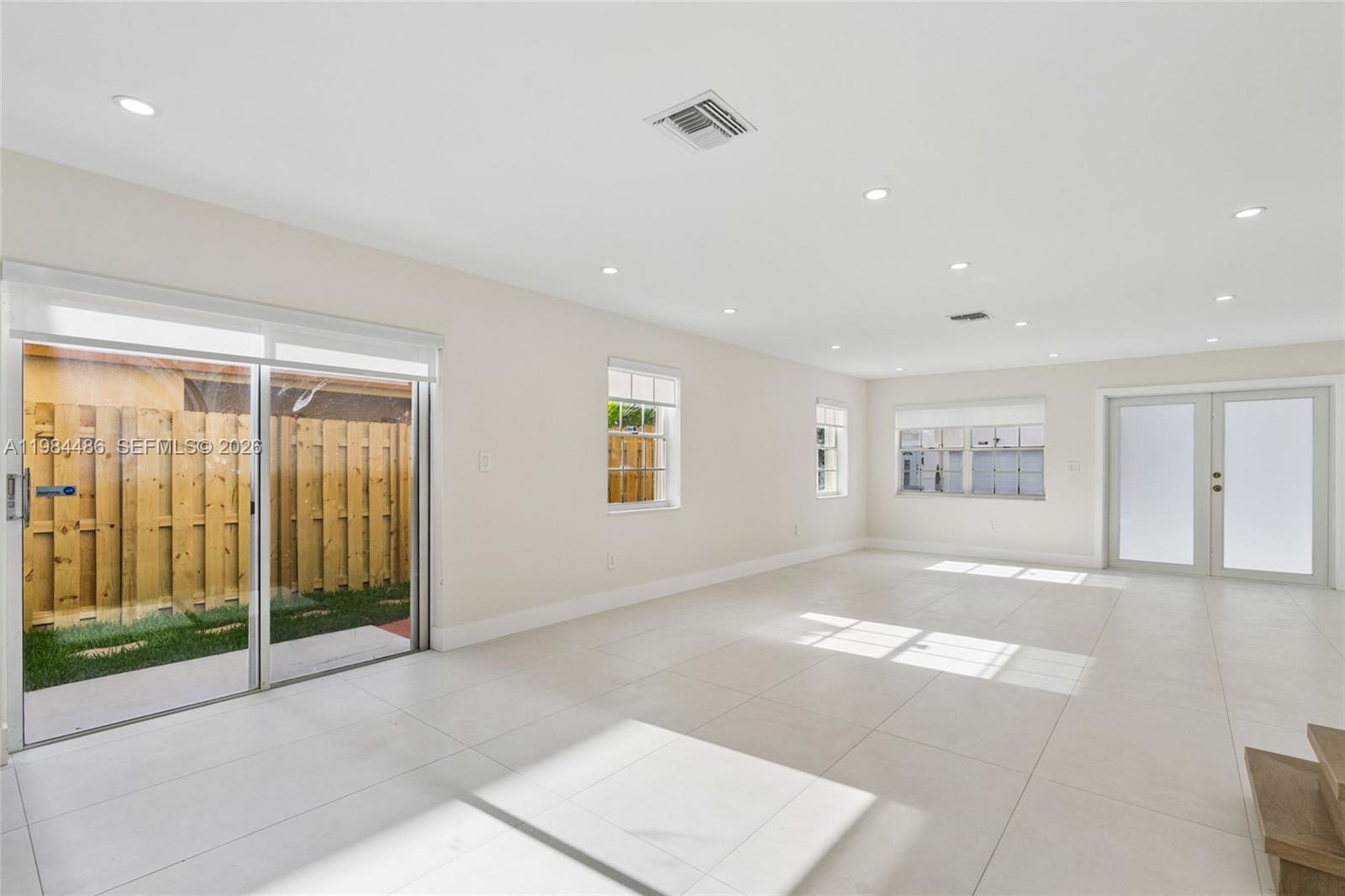 VIZCAYA AT THE HAMMOCKS 1 - Residential