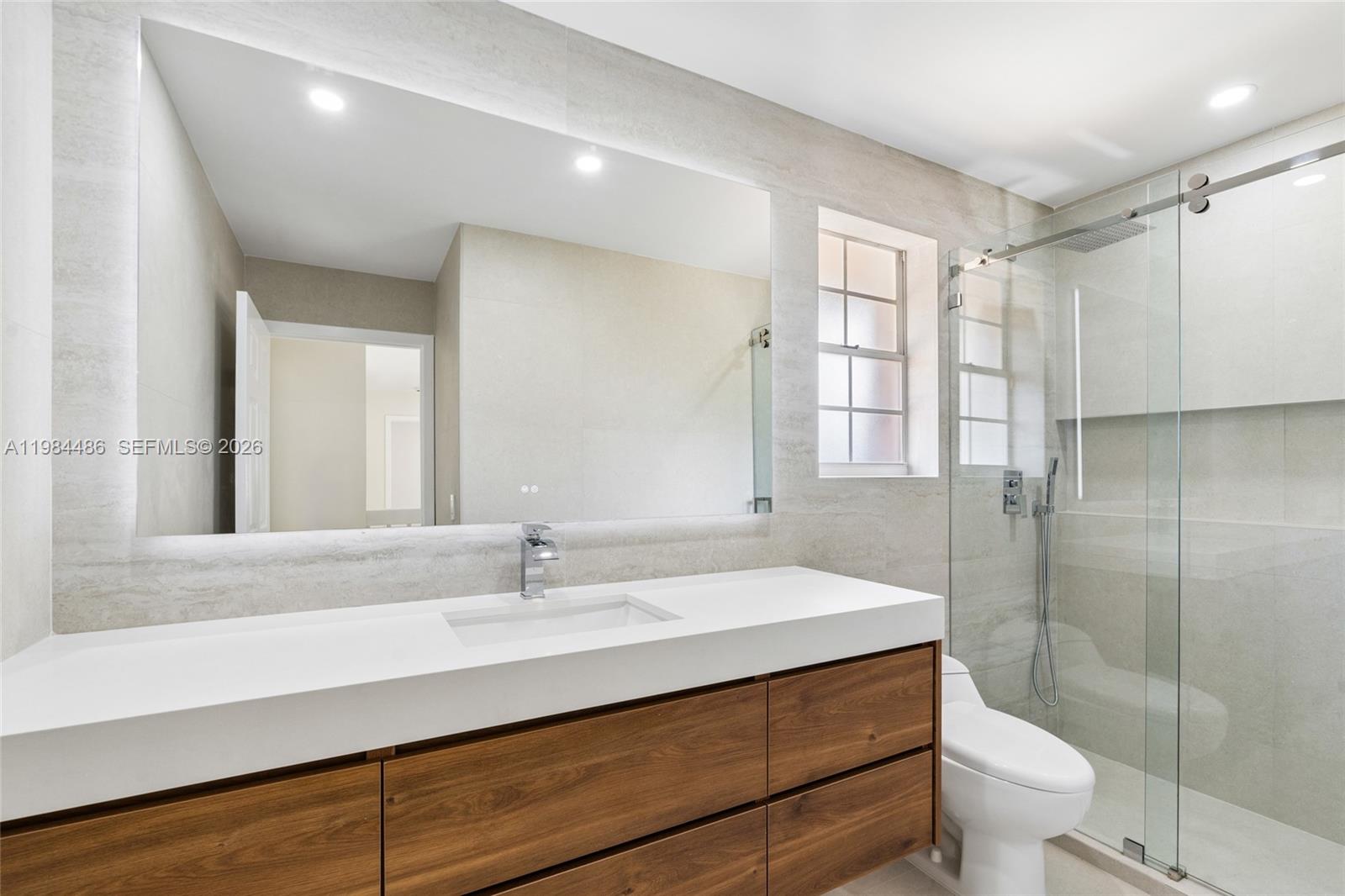 VIZCAYA AT THE HAMMOCKS 1 - Residential