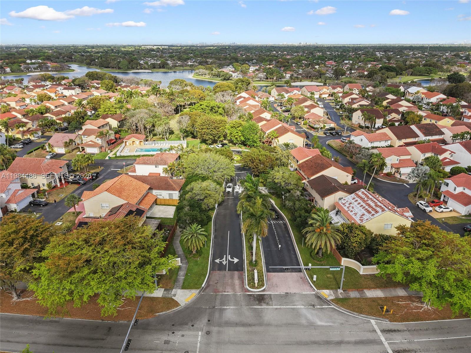 VIZCAYA AT THE HAMMOCKS 1 - Residential