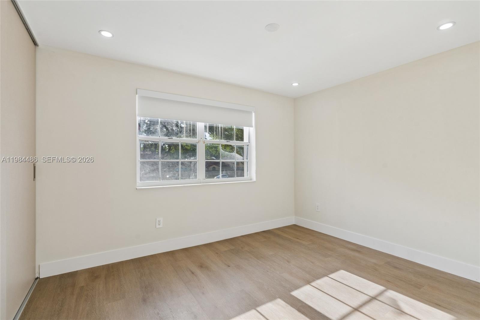 VIZCAYA AT THE HAMMOCKS 1 - Residential