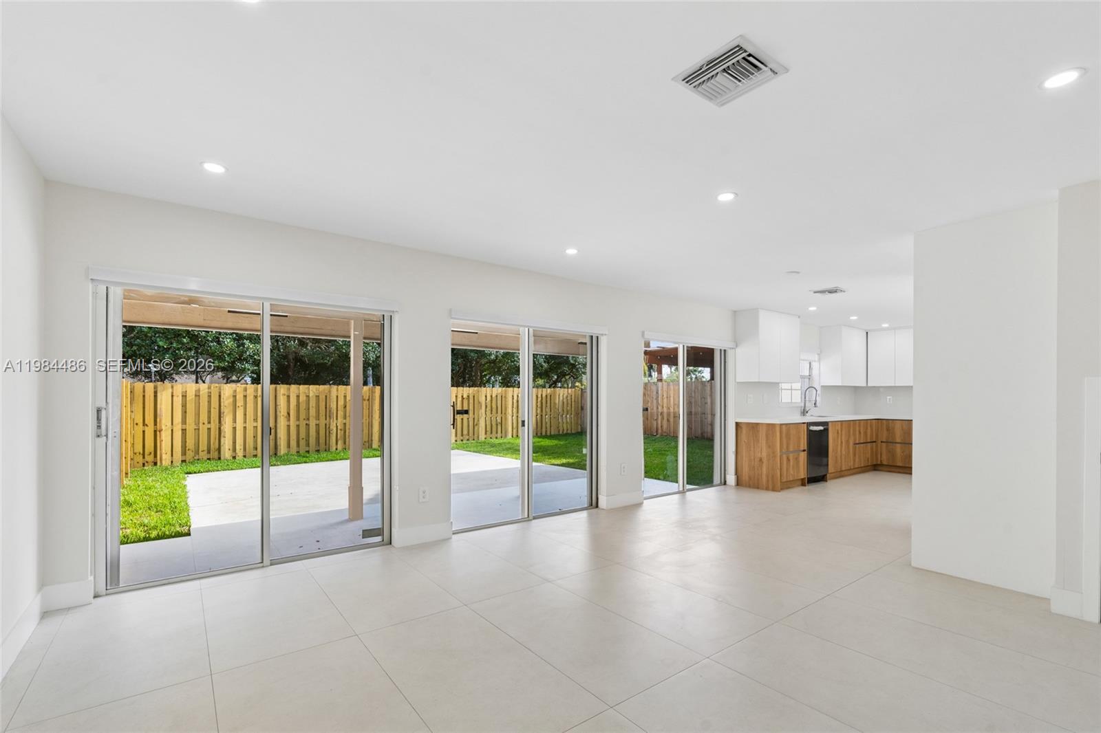 VIZCAYA AT THE HAMMOCKS 1 - Residential