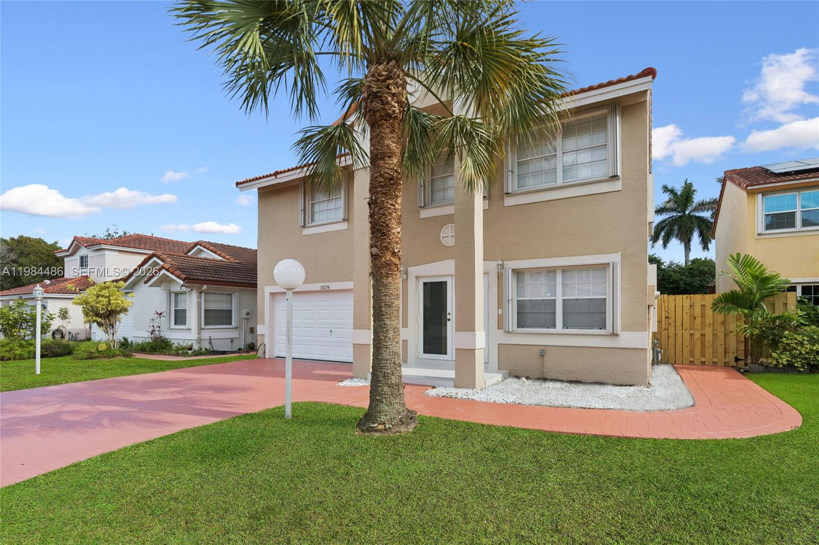 VIZCAYA AT THE HAMMOCKS 1 - Residential