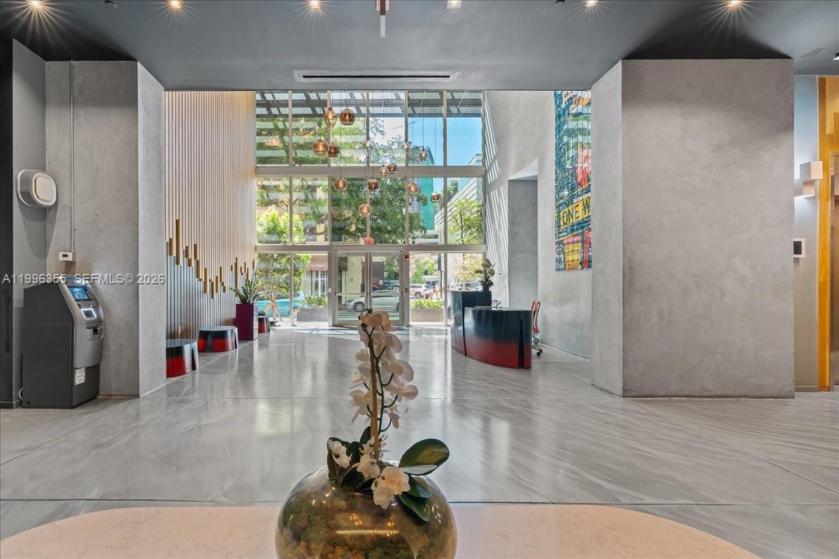 CENTRO CONDO - Residential