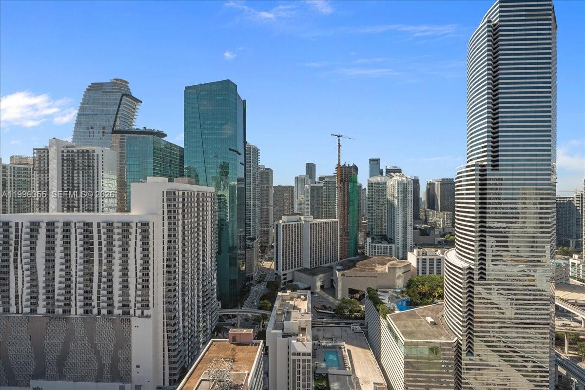 CENTRO CONDO - Residential