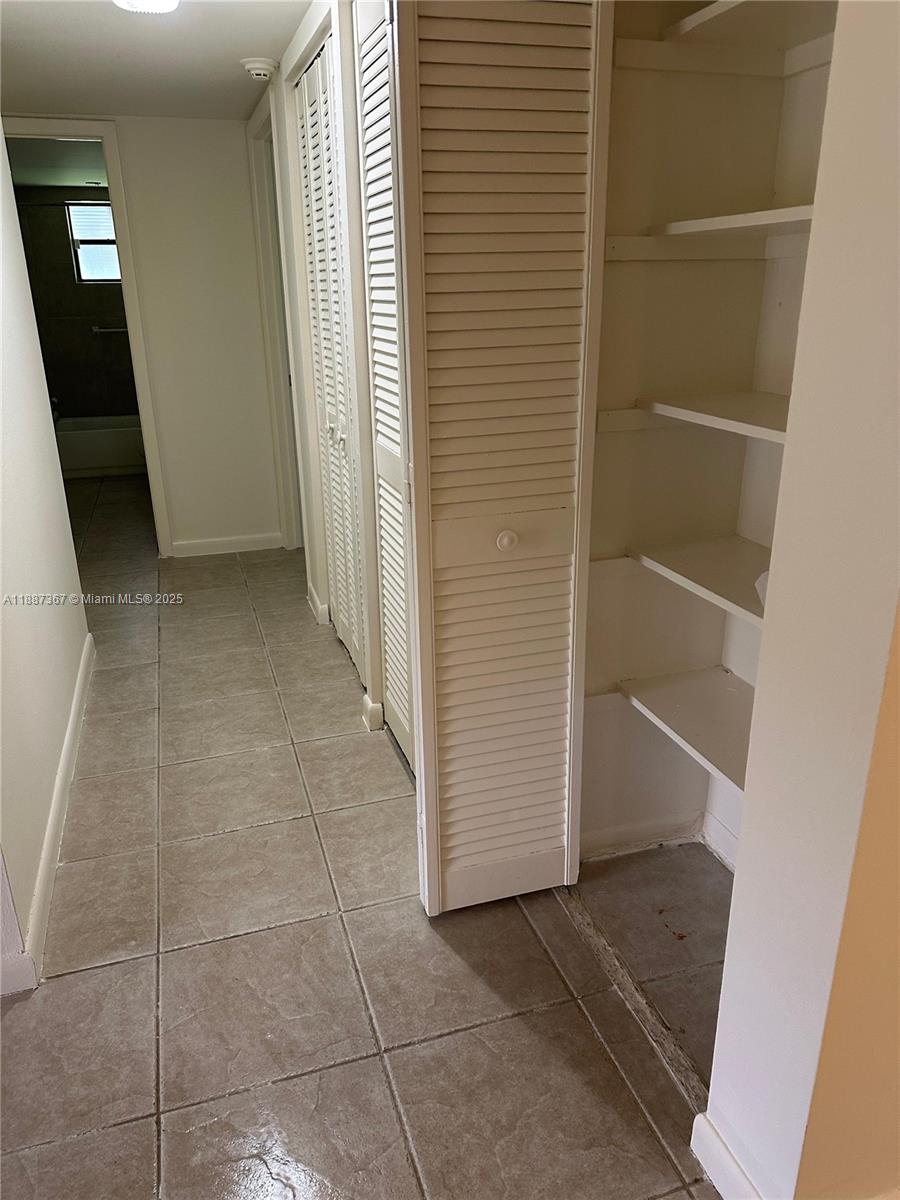 KINGS CREEK WEST CONDO BL - Residential Lease