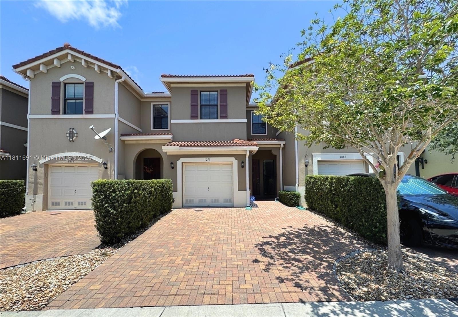 Rental Property at 1071 Nw 33rd Mnr, Pompano Beach, Broward County, Florida - Bedrooms: 3 
Bathrooms: 3  - $3,295 MO.
