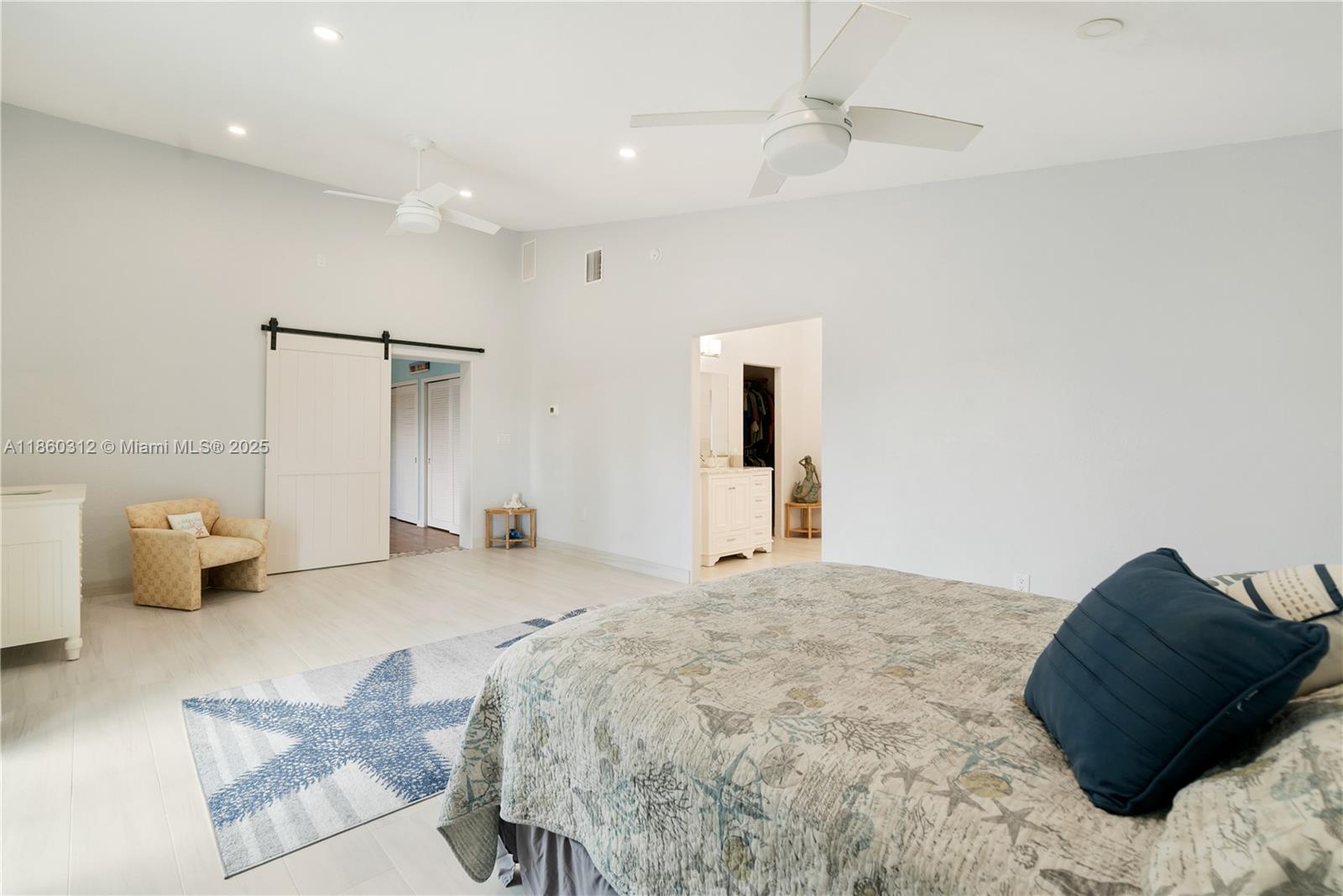 ROCK HARBOR ESTATE - Residential