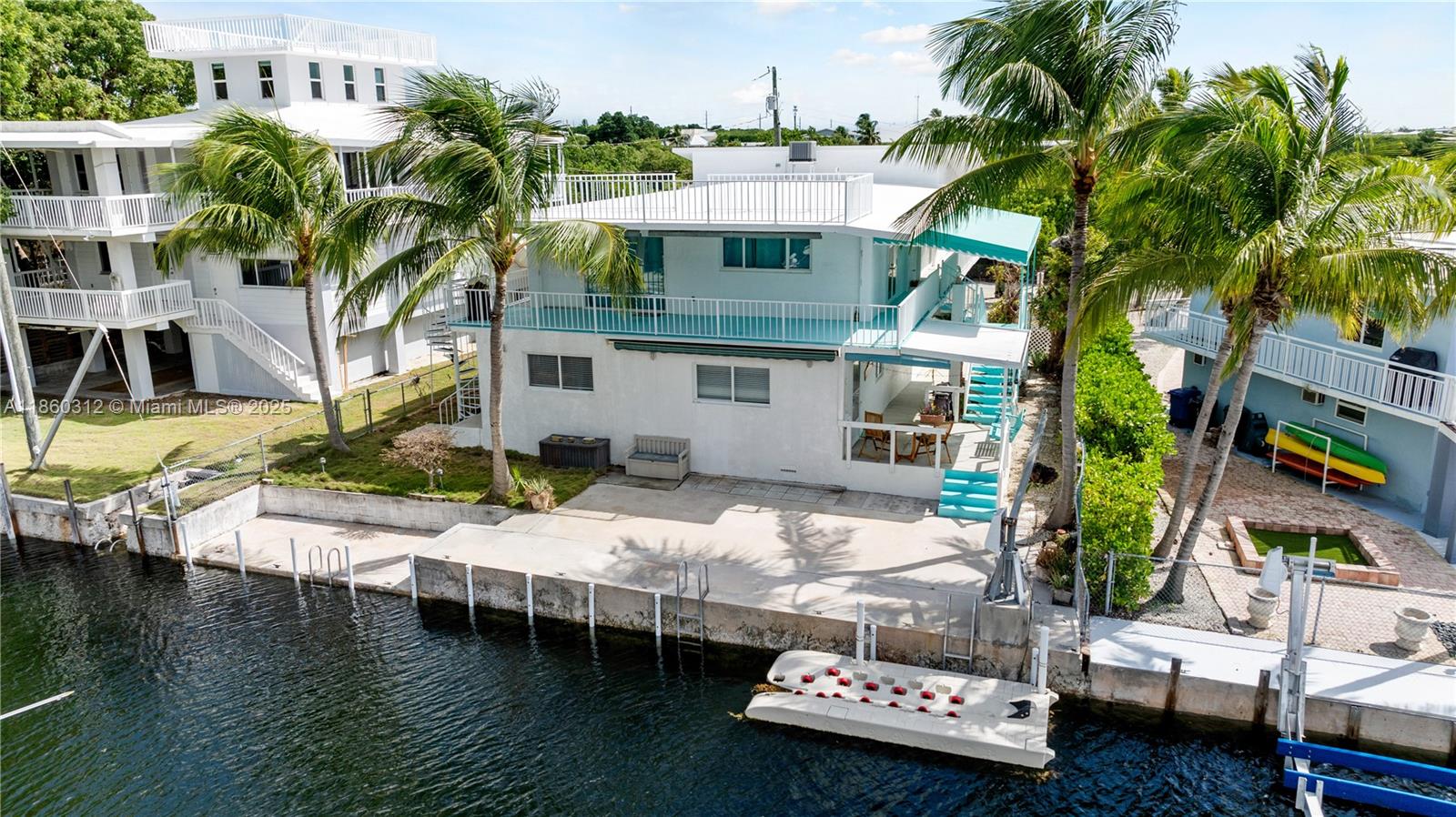 ROCK HARBOR ESTATE - Residential