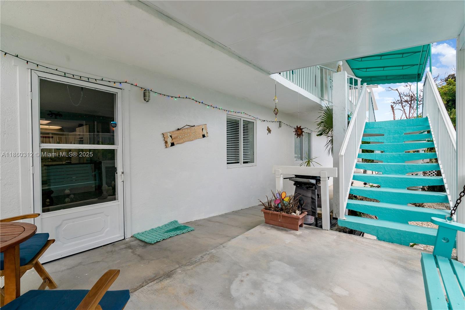 ROCK HARBOR ESTATE - Residential