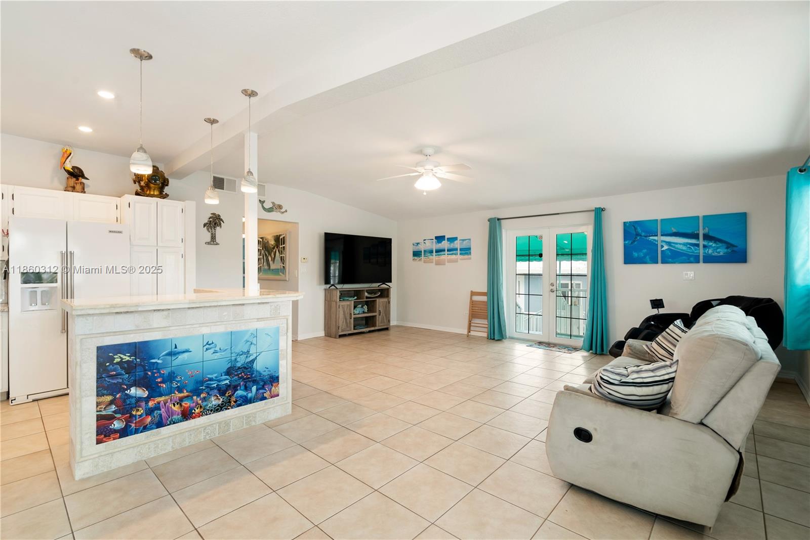 ROCK HARBOR ESTATE - Residential